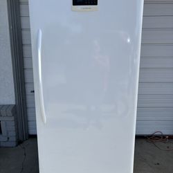 Frigidaire Full Size Standing Digital Freezer Frost Free