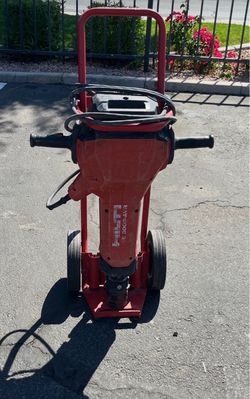Hilti TE 3000-AVR Electric Demolition Hammer