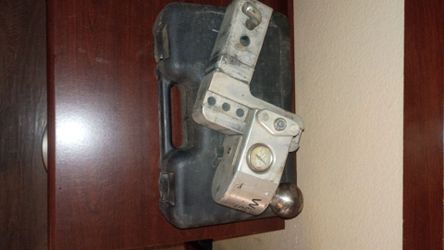 GOOSENECK AND WEIGH SAFE HITCHES