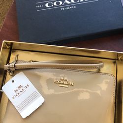 Coach wristlet 