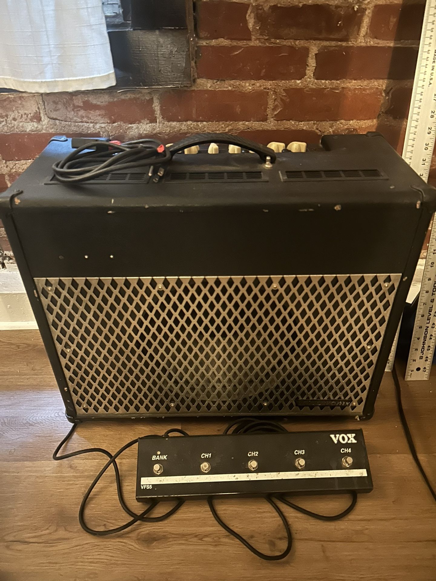 Vox VT50 Valvetronix 50W Amp