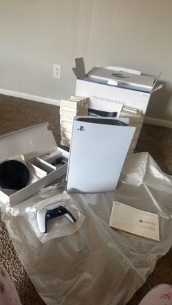 PlayStation 5 PS5 Disc Edition 825GB – Open Box, Never Used – Complete in Box