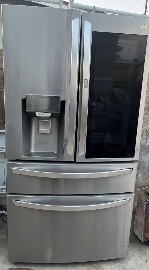 Refrigerator LG