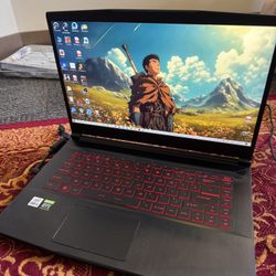 MSI GF65 Thin 10UE Gaming Laptop 