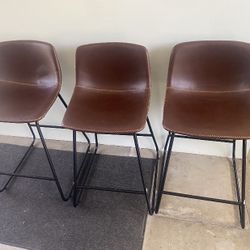 Lue Bona Bar Stools