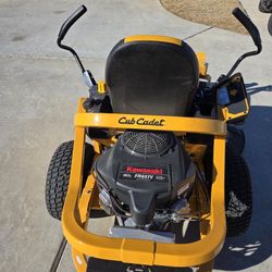 Cub Cadet Zero Turn 42inch