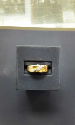 Yellow Gold 14k (.585) 4.1 grams Size 7.5