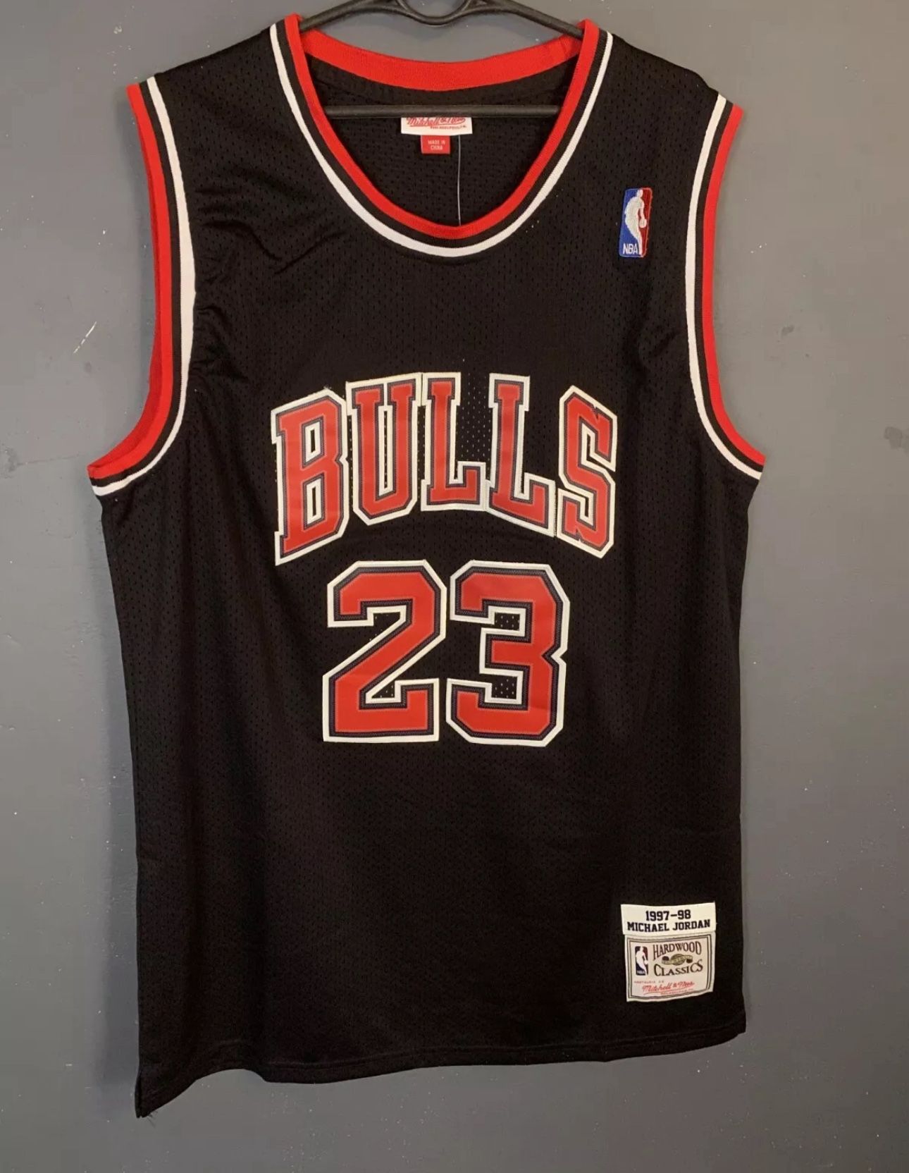 Michael Jordan 1997-98 Chicago Bulls Jersey #23 Black – Mitchell & Ness