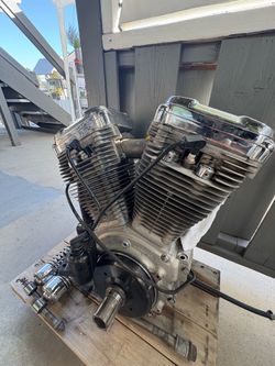 S&S Super Stock Evo Engine & 5-Speed Trans.