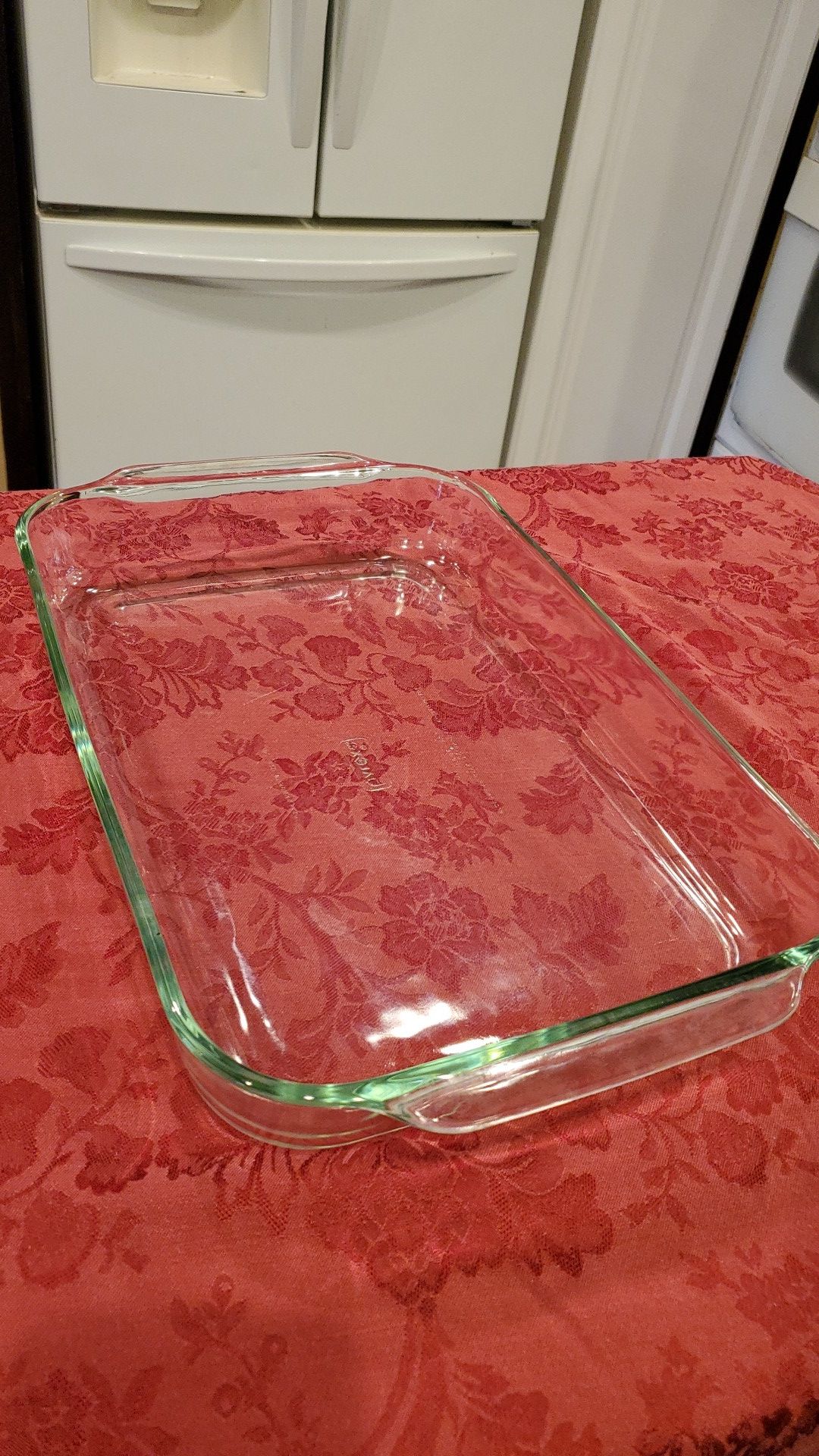 Pyrex baking dish