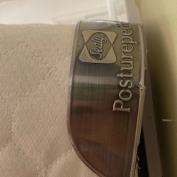 Full size Box spring and ajustable frame