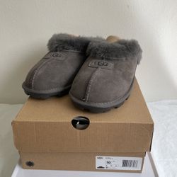 New! UGG Coquette Shearling Lined Slipper (Women) size 10 Grey
