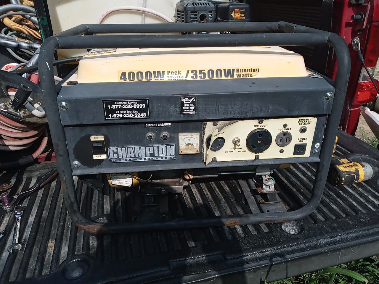 Champion genarator 4000w peak watts 3500w running watts