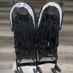 DOUBLE STROLLER 