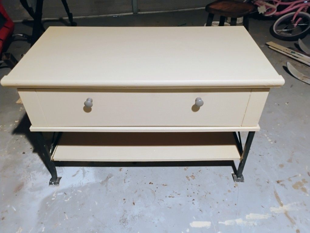 39x21x24 cabinet TV stand end table