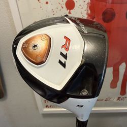 TaylorMade R11 Driver / 9* / Adjustable 