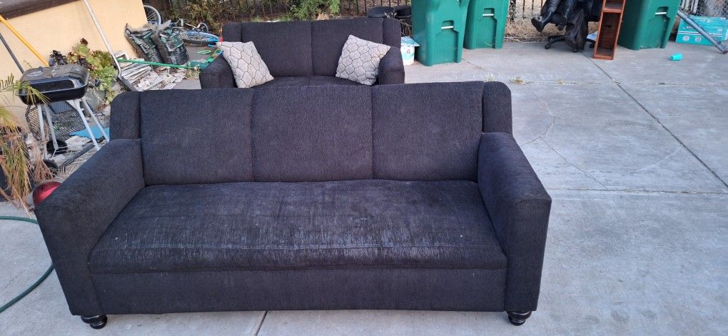 Free Couches