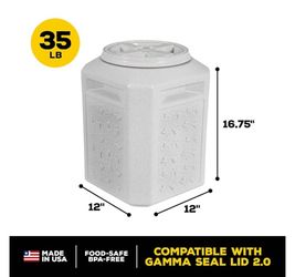 Vittle Vaults x4  NEW. Pet Food Containers 