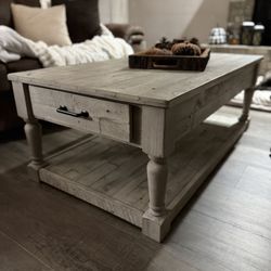 Signature Design Ashley Rustic Cocktail Table