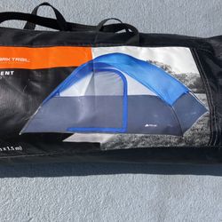 TENT ⛺️ 5-PERSON BACKPACKING TENT ( BRAND NEW )  10 X 8  Feet