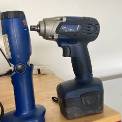 14.4 Volts 3/8 Drive Point Gun Kit