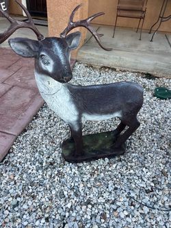 Garden deer made of concrete
