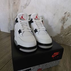 Jordan 4 White Cement Size 11.5