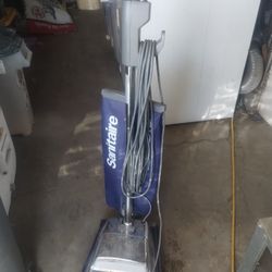 Sanitaire Upright Vacuum Pro