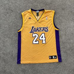 2000s adidas lakers Kobe Bryant basketball jersey Men’s size L
