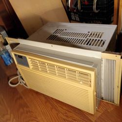 Window AC Unit