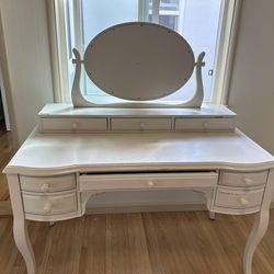 Vanity Mirror with Desk 