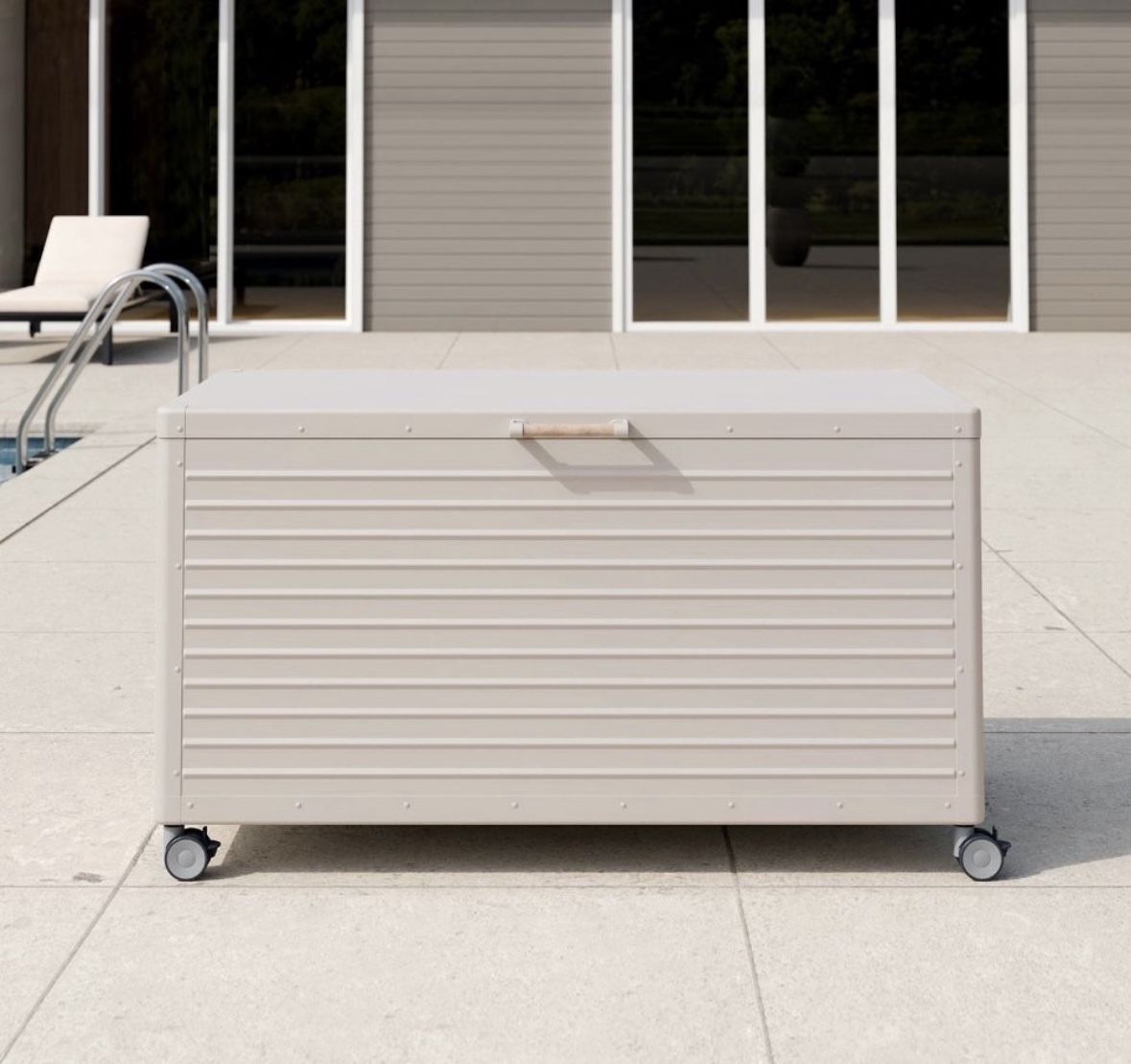 Mirador 175 Gal. Aluminum Wheeled Storage Box In Latte Brand New In Box