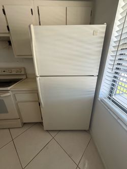 Whirlpool Refridgerator