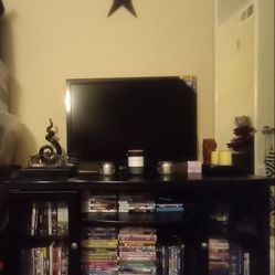 Black Entertainment Center/TV Stand W/doors