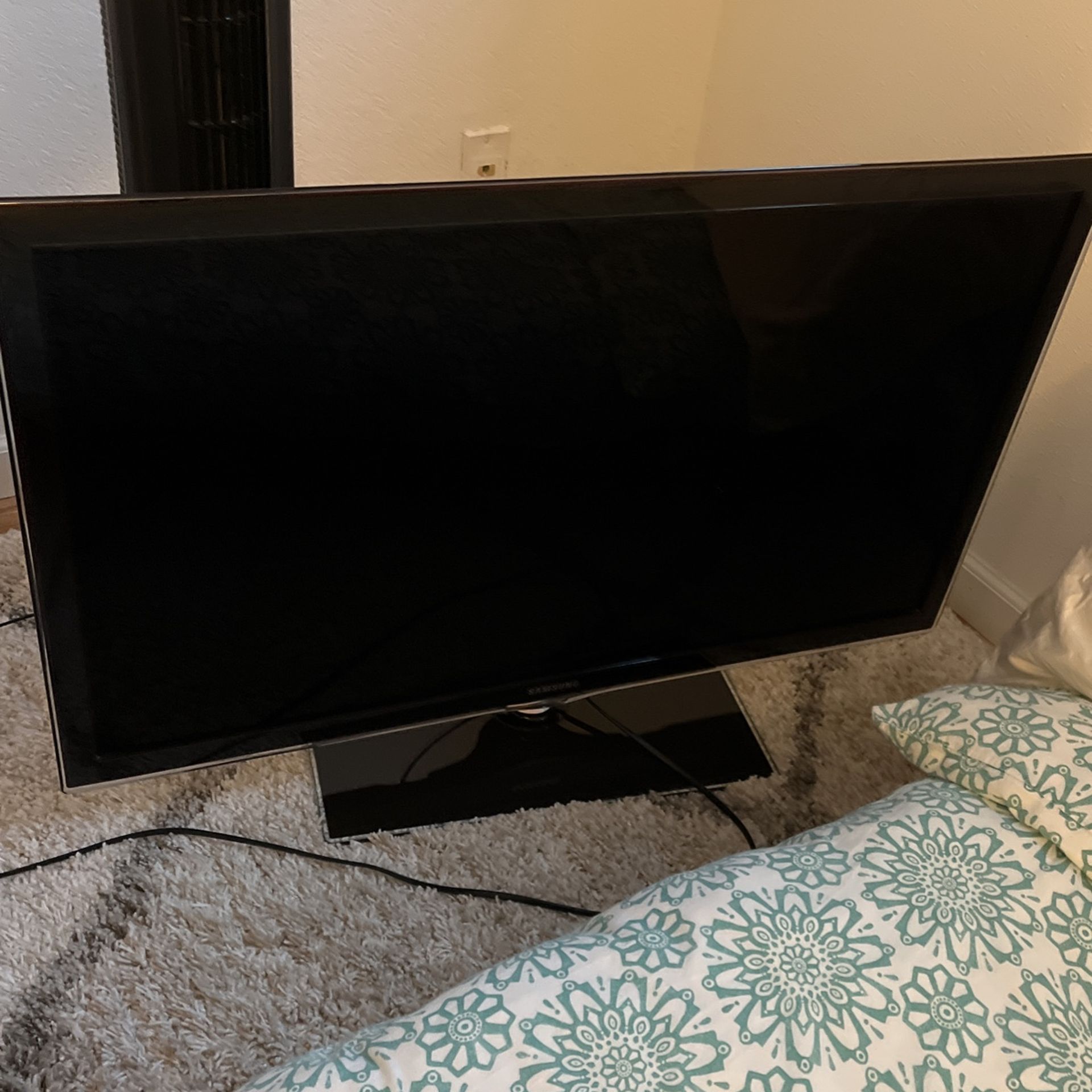 Tv 38 Inches With Firefox Connection ( $60 On Amazon)