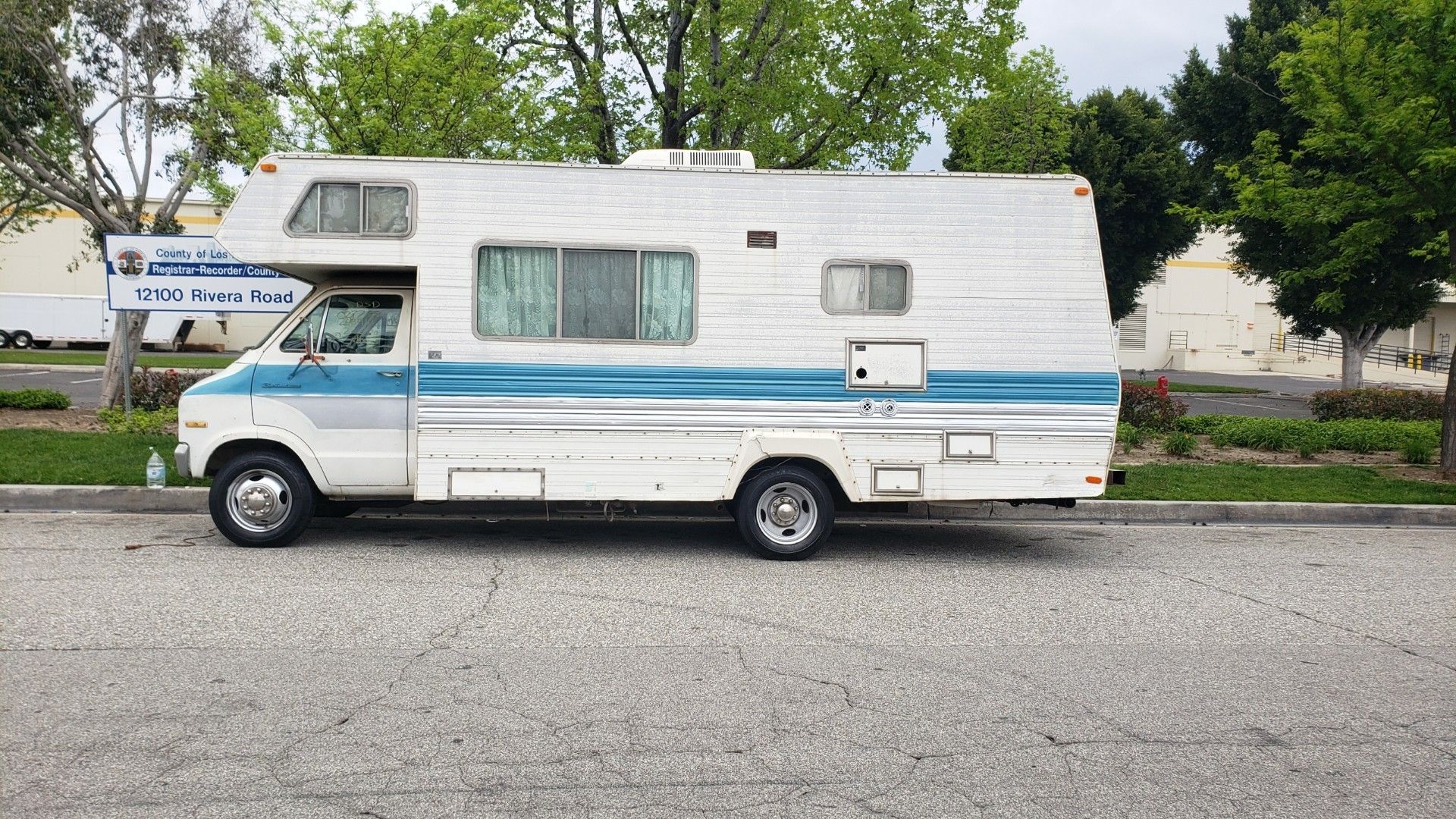 1975 dodge rv 900$ no less so dont ask for Sale in Pico Rivera, CA ...