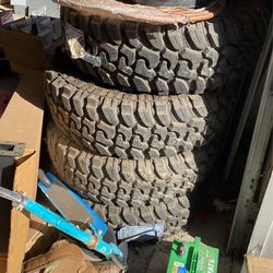 Tires Torque M /T