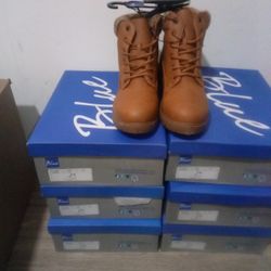 Women's Boots