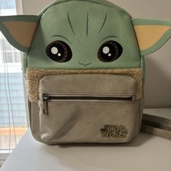 Hot Topic Grogu Backpack 