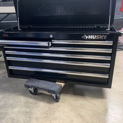 Husky Top Tool Chest 