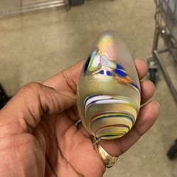 Title: Glass Eye Studio 2004 Iridescent Art Glass Egg Paperweight 