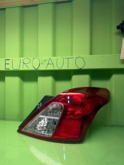 2012 2013 2014 2015 2016 2017 2018 2019 NISSAN VERCA Right Passenger Side Quarter Panel / Outer Tail Light OEM