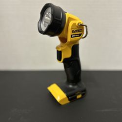 New 20-Volt Dewalt Led Work Light 110 Lumens (ONE for $35 or TWO for $60)