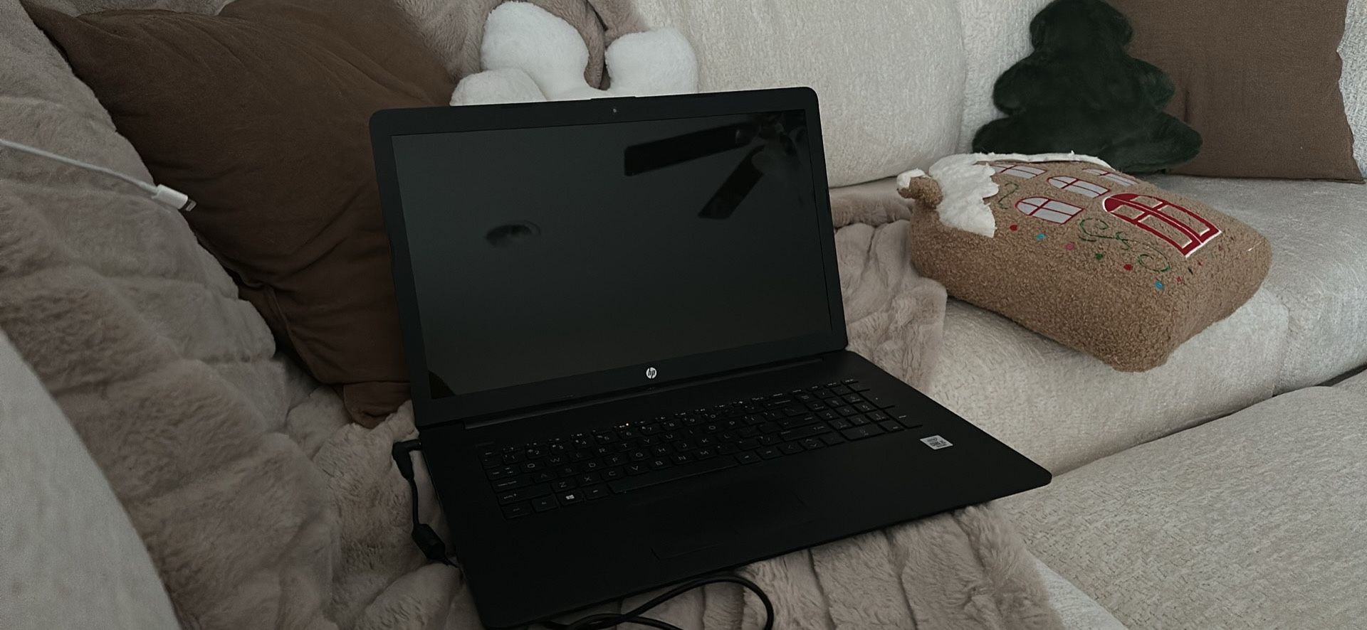 HP LAPTOP