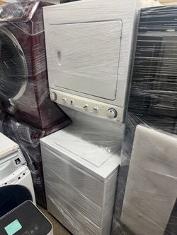 Frigidaire stackable gas dryer 27”w