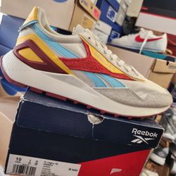 Reebok CL Legacy AZ UNISEX size 10