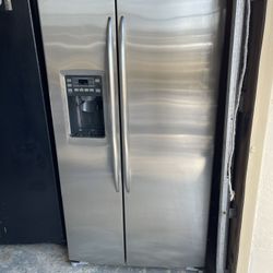 Ge Refrigerator 