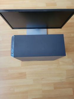 Lenovo desktop with monitor--local pickup