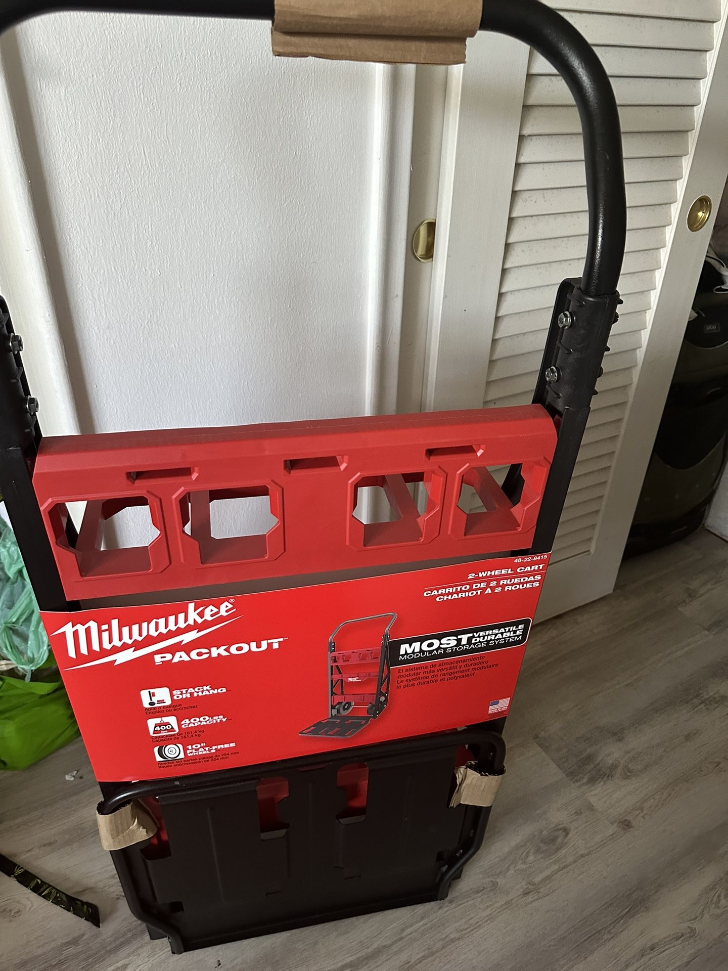 Milwaukee 48-22-8415 PACKOUT 20 in. 2-Wheel Utility Cart, Red Black
