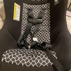 Cosco Kids Scenera Extend Convertible Car Seat